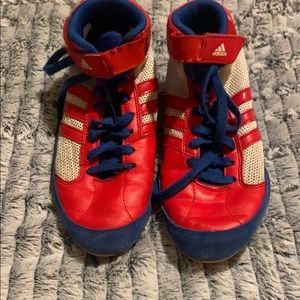 Wrestling shoes